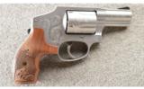 Smith & Wesson ~ 640-1 Factory Engraved ~ .357 Mag ~ New - 1 of 3