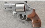 Smith & Wesson Performance Center
Model 629, Internal Lock in .44 Rem Mag New From Smith & Wesson - 3 of 3