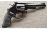 Smith & Wesson Model 29-6 in .44 Magnum, 6 Inch Blue in Great Condition. - 1 of 3