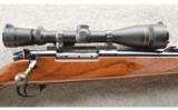 Weatherby Mark V Deluxe in 7MM Wby Mag With Leupold 4.5-14 AO Scope - 2 of 9