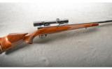 Weatherby Mark V Deluxe Left Handed .378 Wby Mag, Excellent Condition With Scope. - 1 of 9