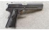 F.B. Radom P35 9mm Waffen stamped in Excellent Condition - 1 of 2