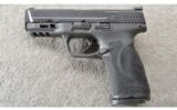 Smith & Wesson ~ M&P 40 2.0 ~ .40 S&W. - 3 of 3