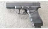 Glock 17 in 9MM, Gen 3, As New In Case. - 3 of 3