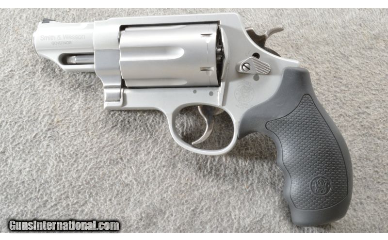 Smith & Wesson Governor in .45 ACP, .45 Long Colt and 410 2.5 inch ...