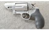 Smith & Wesson Governor in .45 ACP, .45 Long Colt and 410 2.5 inch Shotshells. - 3 of 3