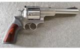 Ruger Super Redhawk in 10mm In The Case. - 1 of 3