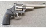 Smith & Wesson ~ 624 ~ .44 S&W Special. - 1 of 3