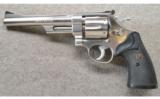 Smith & Wesson ~ 624 ~ .44 S&W Special. - 3 of 3