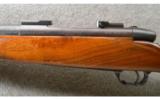 Weatherby ~ Mark V Deluxe ~ .340 Wby Mag. - 4 of 9