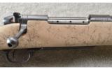 Weatherby ~ Mark V Ultra Lightweight ~ .300 Win Mag - 3 of 9