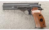 Beretta ~ 76 Target Pistol ~ .22 LR ~ ANIB - 3 of 3