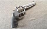 Smith & Wesson ~ Performance Center Pro Series 986 ~ 9MM ~ In Case - 1 of 3