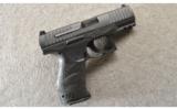 Walther ~ PPQ ~ 9MM ~ With Case - 1 of 3