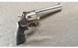 Smith & Wesson ~ 629-4 Classic ~ .44 Mag ~ In Case - 1 of 3