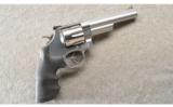 Smith & Wesson ~ 629-6 ~ .44 Mag ~ In Case - 1 of 3