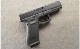 Glock ~ 17 Gen 5 ~ 9MM - 1 of 3