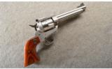 Ruger ~ New Model Single Six Stainless ~ .22 LR/.22 Mag - 1 of 3