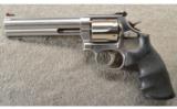 Smith & Wesson ~ 686-5 ~ .357 Magnum - 3 of 3