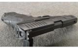 Walther ~ PPQ ~ .40 S&W ~ In Case - 2 of 3