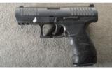 Walther ~ PPQ ~ .40 S&W ~ In Case - 3 of 3