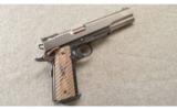 Dan Wesson ~ Kodiak ~ 10 MM ~ New with Blemish - 1 of 2