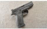 Smith & Wesson ~ M&P 40 ~ .40 S&W ~ In Case - 1 of 2
