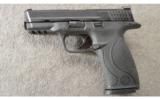Smith & Wesson ~ M&P 40 ~ .40 S&W ~ In Case - 2 of 2