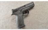 Smith & Wesson ~ M&P 40 ~ .40 S&W ~ In Case - 1 of 2