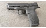 Smith & Wesson ~ M&P 40 ~ .40 S&W ~ In Case - 2 of 2