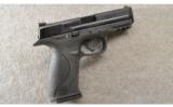 Smith & Wesson ~ M&P 40 ~ .40 S&W ~ In Case - 1 of 2