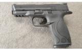 Smith & Wesson ~ M&P 40 ~ .40 S&W ~ In Case - 2 of 2