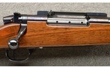 Weatherby ~ Mark V Deluxe ~ 7MM Wby Mag. - 3 of 10
