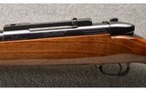 Weatherby ~ Mark V Deluxe ~ 7MM Wby Mag. - 8 of 10