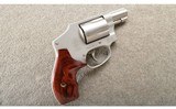 Smith & Wesson ~ 642-2 Lady Smith ~ .38 Special ~ With Box - 1 of 3