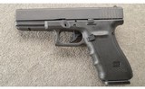 Glock ~ Model 21 Gen 4 ~ .45 ACP ~ As new in case. - 3 of 3