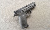 Smith & Wesson ~ M&P 40 ~ .40 S&W ~ In Case - 1 of 3