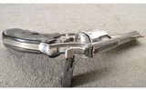 Smith & Wesson ~ 629-3 ~ .44 Remington Magnum - 2 of 3
