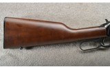 Henry ~ H001 (Lever action) ~ .22 S, L, LR ~ In Box - 2 of 10