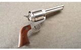 Ruger ~ New Model Super Blackhawk ~ .44 Remington Magnum - 1 of 3