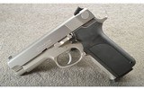 Smith & Wesson ~ 1076 ~ 10 MM - 2 of 4