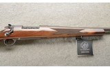 Weatherby ~ Mark V Bronze Sporter ~ 300 Winchester Magnum - 3 of 10