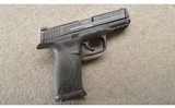 Smith & Wesson ~ M&P 40 ~ .40 S&W ~ In shipping box - 1 of 3