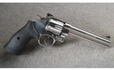 Smith & Wesson ~ 610-3 ~ .10 MM - 1 of 7