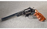 Smith & Wesson ~ 29-2 ~ .44 Magnum - 2 of 8