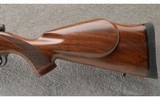 Weatherby ~ Mark V Bronze Sporter ~ 300 Winchester Magnum - 10 of 11