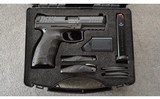 HK ~ VP9 ~ .9 MM ~ Push Button Mag Release - 5 of 6