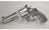 Smith & Wesson ~ 686-6 ~ .357 Magnum - 2 of 7