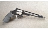 Smith & Wesson ~ 629-7 ~ Performance Center ~ Hunter ~ .44 Magnum - 1 of 8