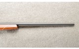 Weatherby ~ Mark V ~ Varmintmaster ~ .224 Weatherby Magnum - 4 of 11